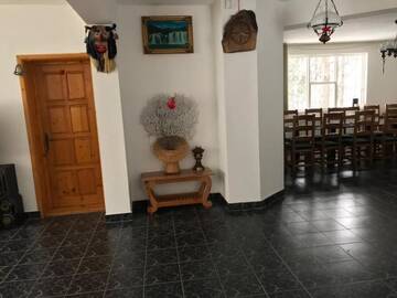 Фото номера Трехместный номер с общей ванной комнатой Гостевой дом Villa Doina Ecotour г. Мороэни 23